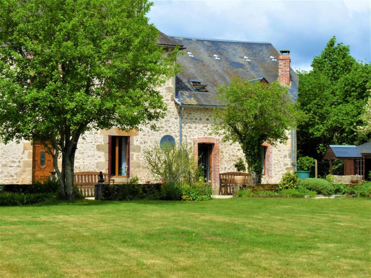 Een Prachtige Gite In Frankrijk Chez Gerard Vieilleville Exterior foto